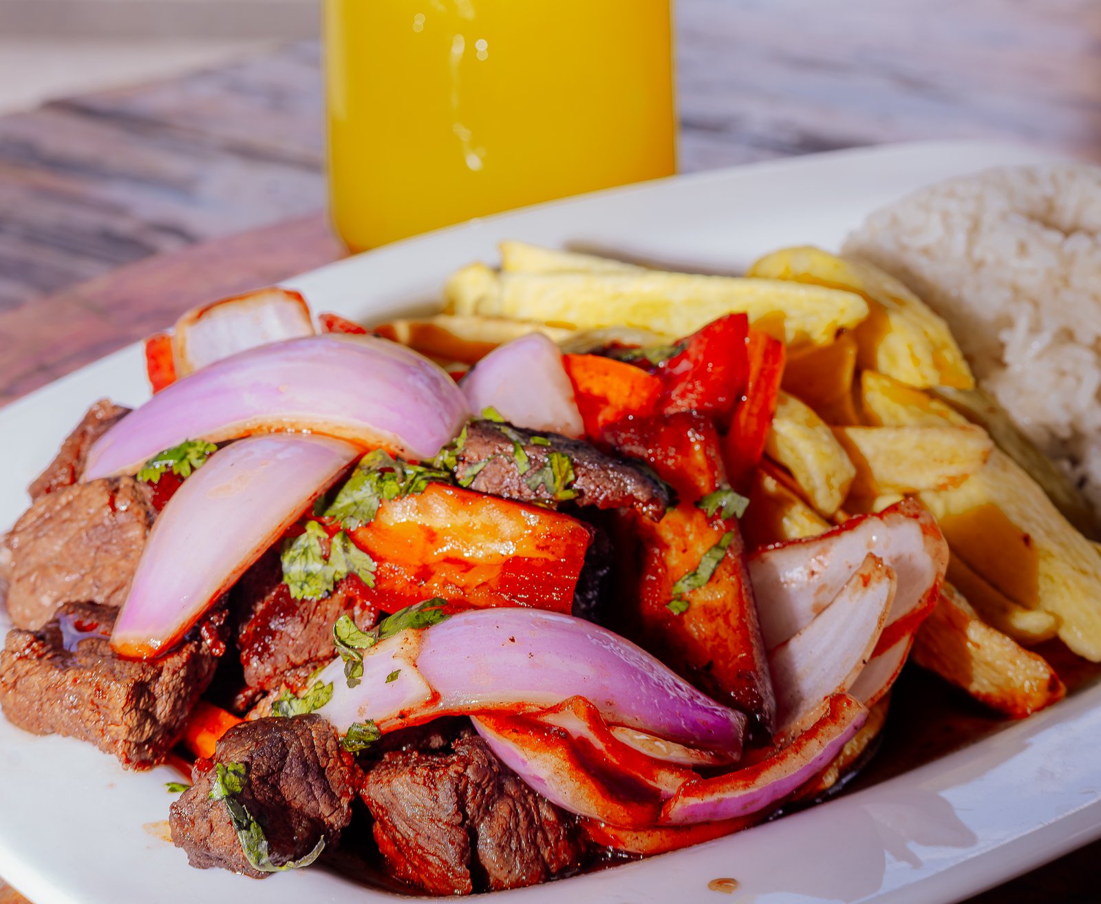 Lomo Saltado